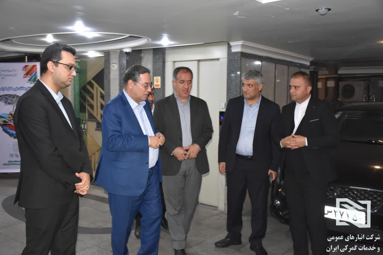 حضور استاندار آذربایجان غربی در شرکت انبارهای عمومی و خدمات گمرکی ایران 1